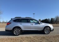 2015 Subaru Outback 3.6R Limited   <a href='http://www.carfax.com/VehicleHistory/p/Report.cfx?partner=DVW_1&vin=4S4BSENC0F3220227'><img src='http://www.carfaxonline.com/assets/subscriber/carfax_free_button.gif' width='120' height='49' border='0'></a>