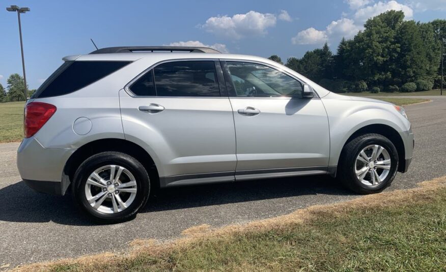 2013 Chevy Equinox LT      <a href='http://www.carfax.com/VehicleHistory/p/Report.cfx?partner=DVW_1&vin=2GNALDEK5D6276935'><img src='http://www.carfaxonline.com/assets/subscriber/carfax_free_button.gif' width='120' height='49' border='0'></a>