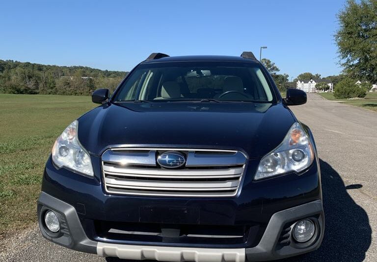 2014 Subaru Outback 2.5i Premium           <a href='http://www.carfax.com/VehicleHistory/p/Report.cfx?partner=DVW_1&vin=4S4BRCCC6E3225725'><img src='http://www.carfaxonline.com/assets/subscriber/carfax_free_button.gif' width='120' height='49' border='0'></a>