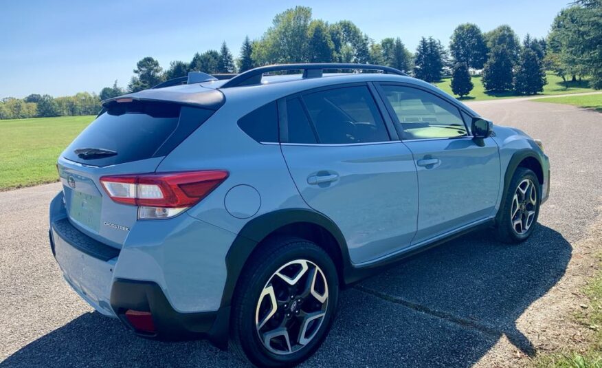 2019 Subaru Crosstrek 2.0i Limited            <a href='http://www.carfax.com/VehicleHistory/p/Report.cfx?partner=DVW_1&vin=JF2GTANC5KH303165'><img src='http://www.carfaxonline.com/assets/subscriber/carfax_free_button.gif' width='120' height='49' border='0'></a>