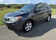 2015 Subaru Forester 2.5i    <a href='http://www.carfax.com/VehicleHistory/p/Report.cfx?partner=DVW_1&vin=JF2SJABC1FH462095'><img src='http://www.carfaxonline.com/assets/subscriber/carfax_free_button.gif' width='120' height='49' border='0'></a>