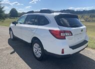 2016 Subaru Outback 2.5i Premium     <a href='http://www.carfax.com/VehicleHistory/p/Report.cfx?partner=DVW_1&vin=4S4BSBHC8G3264939'><img src='http://www.carfaxonline.com/assets/subscriber/carfax_free_button.gif' width='120' height='49' border='0'></a>