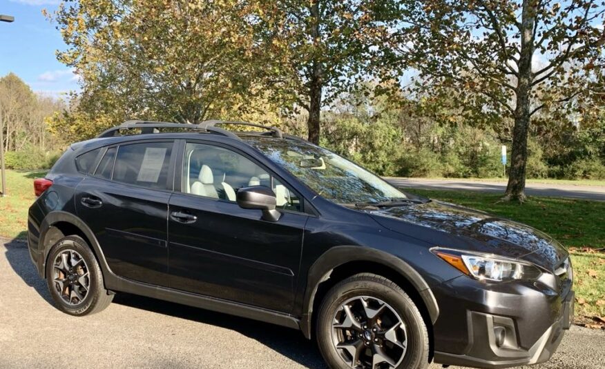 2019 Subaru Crosstrek 2.0 Premium       <a href='http://www.carfax.com/VehicleHistory/p/Report.cfx?partner=DVW_1&vin=JF2GTACCXKH227560'><img src='http://www.carfaxonline.com/assets/subscriber/carfax_free_button.gif' width='120' height='49' border='0'></a>