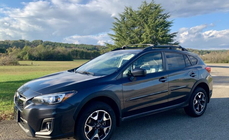 2019 Subaru Crosstrek 2.0 Premium       <a href='http://www.carfax.com/VehicleHistory/p/Report.cfx?partner=DVW_1&vin=JF2GTACCXKH227560'><img src='http://www.carfaxonline.com/assets/subscriber/carfax_free_button.gif' width='120' height='49' border='0'></a>