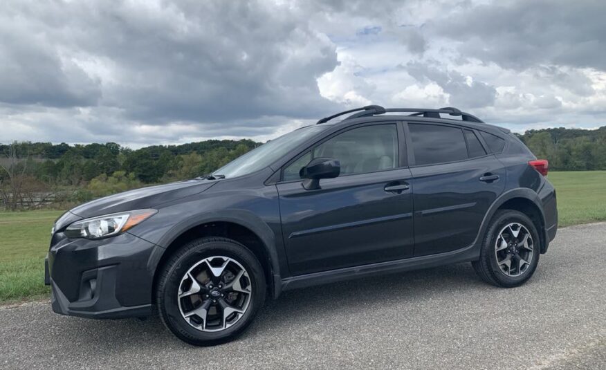 2019 Subaru Crosstrek 2.0 Premium       <a href='http://www.carfax.com/VehicleHistory/p/Report.cfx?partner=DVW_1&vin=JF2GTACCXKH227560'><img src='http://www.carfaxonline.com/assets/subscriber/carfax_free_button.gif' width='120' height='49' border='0'></a>