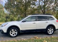 2014 Subaru Outback 2.5i Limited      <a href='http://www.carfax.com/VehicleHistory/p/Report.cfx?partner=DVW_1&vin=4S4BRCPC9E3257336'><img src='http://www.carfaxonline.com/assets/subscriber/carfax_free_button.gif' width='120' height='49' border='0'></a>