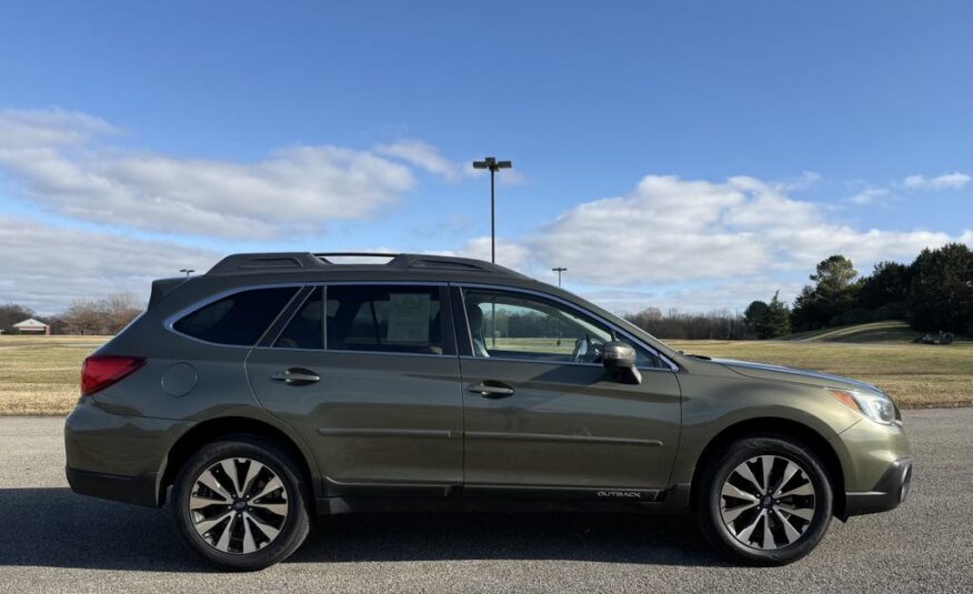 2015 Subaru Outback 2.5i Limited    <a href='http://www.carfax.com/VehicleHistory/p/Report.cfx?partner=DVW_1&vin=4S4BSALCXF3217654'><img src='http://www.carfaxonline.com/assets/subscriber/carfax_free_button.gif' width='120' height='49' border='0'></a>