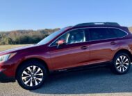 Beautiful 2015 Subaru Outback 3.6R Limited     <a href='http://www.carfax.com/VehicleHistory/p/Report.cfx?partner=DVW_1&vin=4S4BSENCXF3240467'><img src='http://www.carfaxonline.com/assets/subscriber/carfax_free_button.gif' width='120' height='49' border='0'></a>