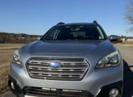 2016 Subaru Outback 3.6R Limited    <a href='http://www.carfax.com/VehicleHistory/p/Report.cfx?partner=DVW_1&vin=4S4BSENC8G3310940'><img src='http://www.carfaxonline.com/assets/subscriber/carfax_free_button.gif' width='120' height='49' border='0'></a>