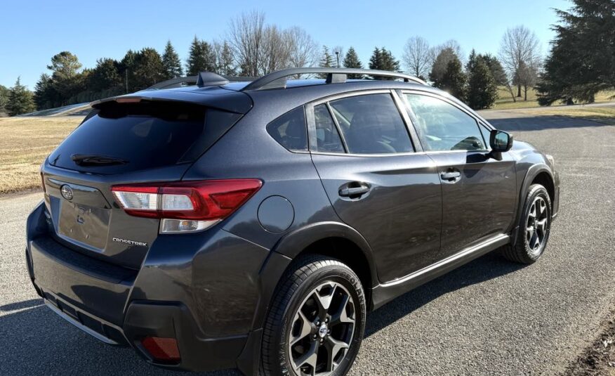 2018 Subaru Crosstrek 2.0i Premium          <a href='http://www.carfax.com/VehicleHistory/p/Report.cfx?partner=DVW_1&vin=JF2GTADCXJH209122'><img src='http://www.carfaxonline.com/assets/subscriber/carfax_free_button.gif' width='120' height='49' border='0'></a>