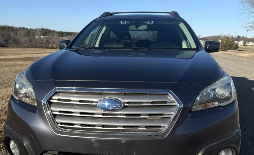 2016 Subaru Outback 2.5i Limited     <a href='http://www.carfax.com/VehicleHistory/p/Report.cfx?partner=DVW_1&vin=4S4BSANC1G3239587'><img src='http://www.carfaxonline.com/assets/subscriber/carfax_free_button.gif' width='120' height='49' border='0'></a>