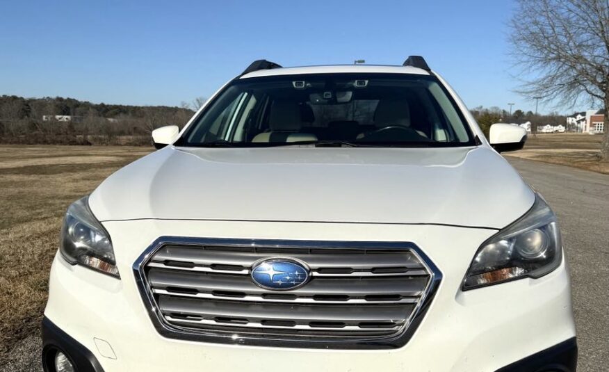 2017 Subaru Outback 2.5i Limited       <a href='http://www.carfax.com/VehicleHistory/p/Report.cfx?partner=DVW_1&vin=4S4BSANC6H3362528'><img src='http://www.carfaxonline.com/assets/subscriber/carfax_free_button.gif' width='120' height='49' border='0'></a>