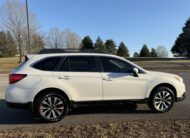 2015 Subaru Outback 2.5i Limited    <a href='http://www.carfax.com/VehicleHistory/p/Report.cfx?partner=DVW_1&vin=4S4BSBNCXF3230777'><img src='http://www.carfaxonline.com/assets/subscriber/carfax_free_button.gif' width='120' height='49' border='0'></a>