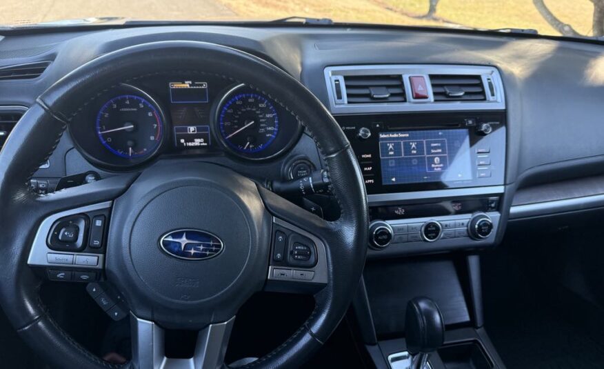 2016 Subaru Outback 2.5i Limited     <a href='http://www.carfax.com/VehicleHistory/p/Report.cfx?partner=DVW_1&vin=4S4BSANC1G3239587'><img src='http://www.carfaxonline.com/assets/subscriber/carfax_free_button.gif' width='120' height='49' border='0'></a>