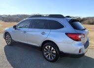 2016 Subaru Outback 3.6R Limited    <a href='http://www.carfax.com/VehicleHistory/p/Report.cfx?partner=DVW_1&vin=4S4BSENC8G3310940'><img src='http://www.carfaxonline.com/assets/subscriber/carfax_free_button.gif' width='120' height='49' border='0'></a>