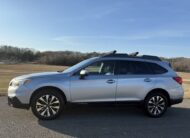 2015 Subaru Outback 2.5i Limited         <a href='http://www.carfax.com/VehicleHistory/p/Report.cfx?partner=DVW_1&vin=4S4BSBLC1F3210193'><img src='http://www.carfaxonline.com/assets/subscriber/carfax_free_button.gif' width='120' height='49' border='0'></a>