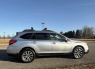 2015 Subaru Outback 2.5i Limited         <a href='http://www.carfax.com/VehicleHistory/p/Report.cfx?partner=DVW_1&vin=4S4BSBLC1F3210193'><img src='http://www.carfaxonline.com/assets/subscriber/carfax_free_button.gif' width='120' height='49' border='0'></a>