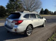 2016 Subaru Outback 2.5i Limited    <a href='http://www.carfax.com/VehicleHistory/p/Report.cfx?partner=DVW_1&vin=4S4BSBLC5G3316132'><img src='http://www.carfaxonline.com/assets/subscriber/carfax_free_button.gif' width='120' height='49' border='0'></a>