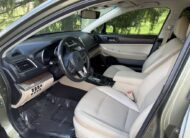 Gorgeous 2017 Subaru Outback 3.6R Limited          <a href='http://www.carfax.com/VehicleHistory/p/Report.cfx?partner=DVW_1&vin=4S4BSENCXH3222988'><img src='http://www.carfaxonline.com/assets/subscriber/carfax_free_button.gif' width='120' height='49' border='0'></a>