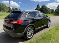 2017 Lincoln MKX Reserve             <a href='http://www.carfax.com/VehicleHistory/p/Report.cfx?partner=DVW_1&vin=2LMPJ6LR6HBL46007'><img src='http://www.carfaxonline.com/assets/subscriber/carfax_free_button.gif' width='120' height='49' border='0'></a>