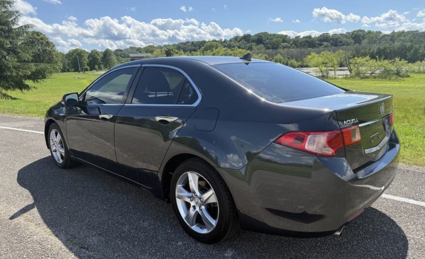 2013 Acura TSX           <a href='http://www.carfax.com/VehicleHistory/p/Report.cfx?partner=DVW_1&vin=JH4CU2F60DC014119'><img src='http://www.carfaxonline.com/assets/subscriber/carfax_free_button.gif' width='120' height='49' border='0'></a>