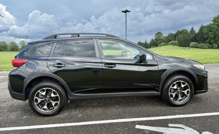 2019 Subaru Crosstrek 2.0i Premium                  <a href='http://www.carfax.com/VehicleHistory/p/Report.cfx?partner=DVW_1&vin=JF2GTAEC0KH214359'><img src='http://www.carfaxonline.com/assets/subscriber/carfax_free_button.gif' width='120' height='49' border='0'></a>
