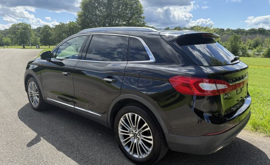 2017 Lincoln MKX Reserve             <a href='http://www.carfax.com/VehicleHistory/p/Report.cfx?partner=DVW_1&vin=2LMPJ6LR6HBL46007'><img src='http://www.carfaxonline.com/assets/subscriber/carfax_free_button.gif' width='120' height='49' border='0'></a>