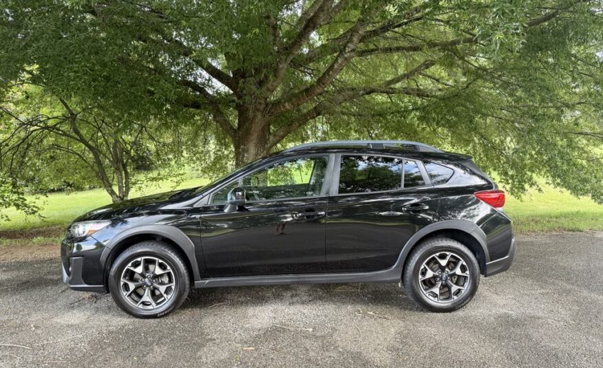 2019 Subaru Crosstrek 2.0i Premium                  <a href='http://www.carfax.com/VehicleHistory/p/Report.cfx?partner=DVW_1&vin=JF2GTAEC0KH214359'><img src='http://www.carfaxonline.com/assets/subscriber/carfax_free_button.gif' width='120' height='49' border='0'></a>