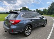 2017 Subaru Outback 2.5i Limited                <a href='http://www.carfax.com/VehicleHistory/p/Report.cfx?partner=DVW_1&vin=4S4BSANC2H3283339'><img src='http://www.carfaxonline.com/assets/subscriber/carfax_free_button.gif' width='120' height='49' border='0'></a>