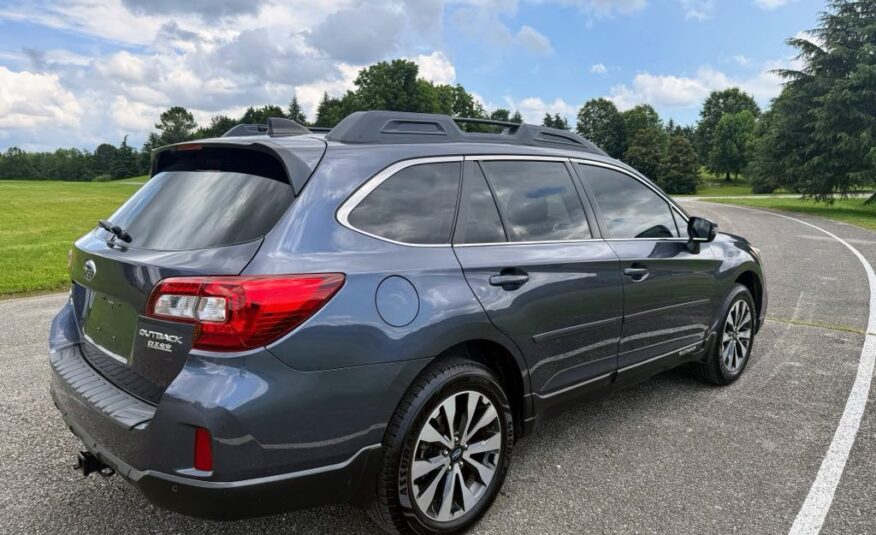 2017 Subaru Outback 2.5i Limited                <a href='http://www.carfax.com/VehicleHistory/p/Report.cfx?partner=DVW_1&vin=4S4BSANC2H3283339'><img src='http://www.carfaxonline.com/assets/subscriber/carfax_free_button.gif' width='120' height='49' border='0'></a>