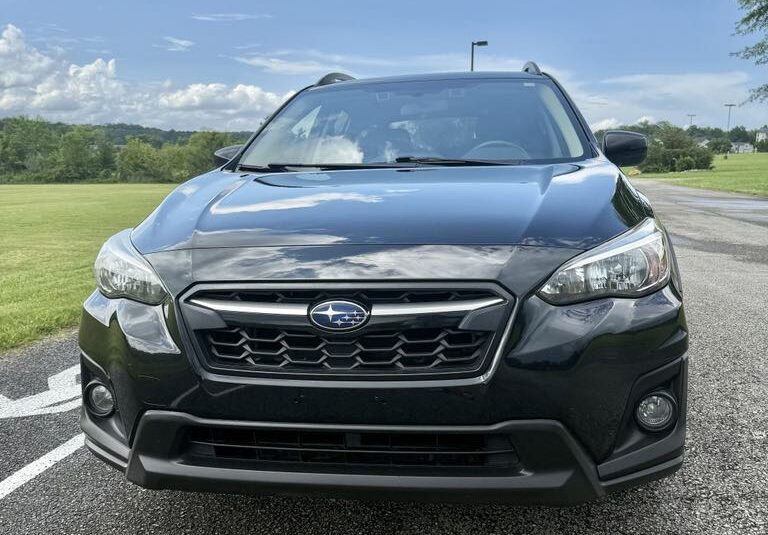 2019 Subaru Crosstrek 2.0i Premium                  <a href='http://www.carfax.com/VehicleHistory/p/Report.cfx?partner=DVW_1&vin=JF2GTAEC0KH214359'><img src='http://www.carfaxonline.com/assets/subscriber/carfax_free_button.gif' width='120' height='49' border='0'></a>