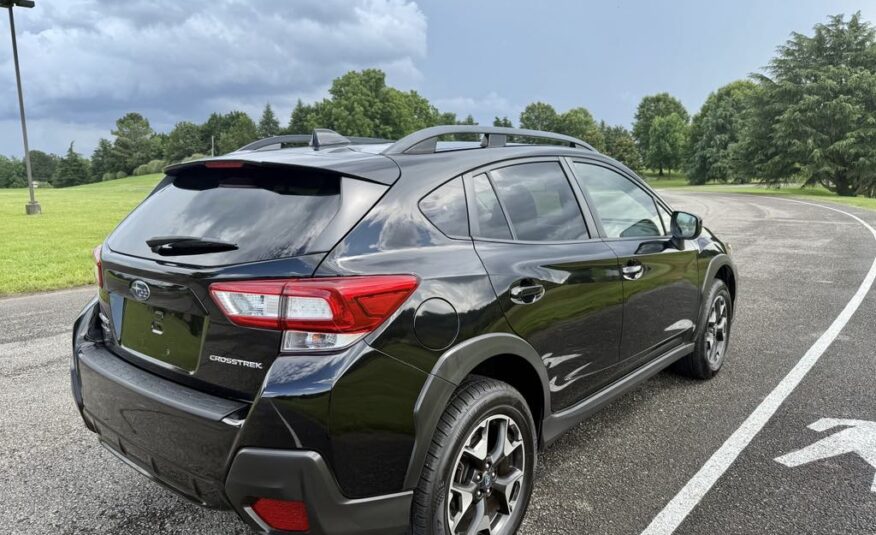 2019 Subaru Crosstrek 2.0i Premium                  <a href='http://www.carfax.com/VehicleHistory/p/Report.cfx?partner=DVW_1&vin=JF2GTAEC0KH214359'><img src='http://www.carfaxonline.com/assets/subscriber/carfax_free_button.gif' width='120' height='49' border='0'></a>