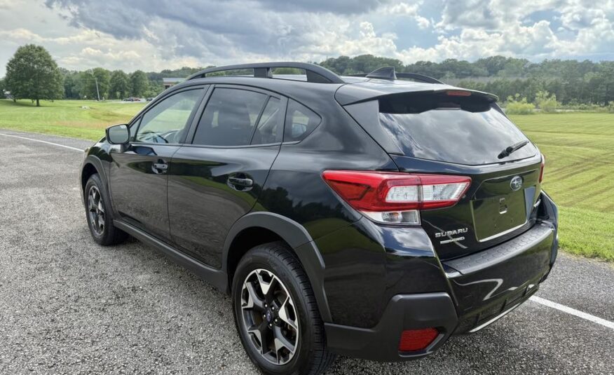 2019 Subaru Crosstrek 2.0i Premium                  <a href='http://www.carfax.com/VehicleHistory/p/Report.cfx?partner=DVW_1&vin=JF2GTAEC0KH214359'><img src='http://www.carfaxonline.com/assets/subscriber/carfax_free_button.gif' width='120' height='49' border='0'></a>