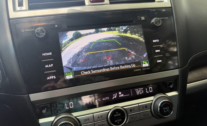 2017 Subaru Outback 2.5i Limited                <a href='http://www.carfax.com/VehicleHistory/p/Report.cfx?partner=DVW_1&vin=4S4BSANC2H3283339'><img src='http://www.carfaxonline.com/assets/subscriber/carfax_free_button.gif' width='120' height='49' border='0'></a>