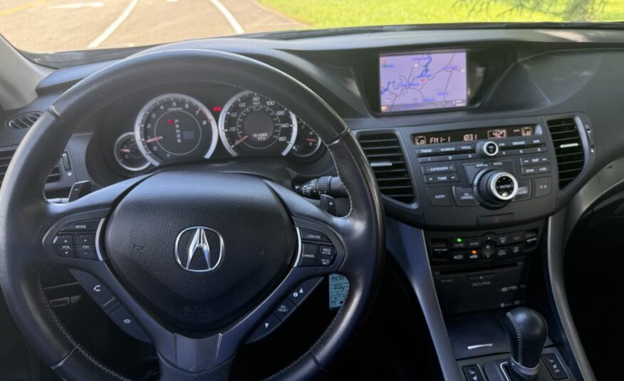 2013 Acura TSX           <a href='http://www.carfax.com/VehicleHistory/p/Report.cfx?partner=DVW_1&vin=JH4CU2F60DC014119'><img src='http://www.carfaxonline.com/assets/subscriber/carfax_free_button.gif' width='120' height='49' border='0'></a>