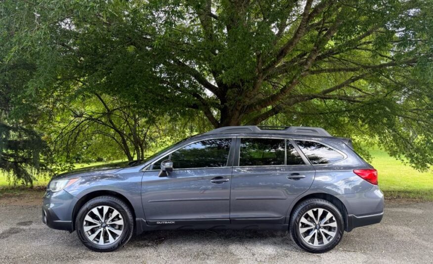 2017 Subaru Outback 2.5i Limited                <a href='http://www.carfax.com/VehicleHistory/p/Report.cfx?partner=DVW_1&vin=4S4BSANC2H3283339'><img src='http://www.carfaxonline.com/assets/subscriber/carfax_free_button.gif' width='120' height='49' border='0'></a>