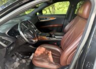 2017 Lincoln MKX Reserve             <a href='http://www.carfax.com/VehicleHistory/p/Report.cfx?partner=DVW_1&vin=2LMPJ6LR6HBL46007'><img src='http://www.carfaxonline.com/assets/subscriber/carfax_free_button.gif' width='120' height='49' border='0'></a>