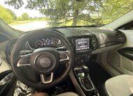 2018 JEEP Compass Limited           <a href='http://www.carfax.com/VehicleHistory/p/Report.cfx?partner=DVW_1&vin=3C4NJCCB9JT487155'><img src='http://www.carfaxonline.com/assets/subscriber/carfax_free_button.gif' width='120' height='49' border='0'></a>
