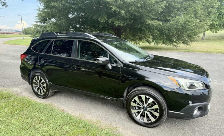 2016 Subaru Outback 2.5i Limited   <a href='http://www.carfax.com/VehicleHistory/p/Report.cfx?partner=DVW_1&vin=4S4BSBNC9G3339815'><img src='http://www.carfaxonline.com/assets/subscriber/carfax_free_button.gif' width='120' height='49' border='0'></a>