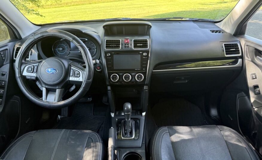 2017 Subaru Forester 2.5i Touring   <a href='http://www.carfax.com/VehicleHistory/p/Report.cfx?partner=DVW_1&vin=JF2SJAWC2HH555902'><img src='http://www.carfaxonline.com/assets/subscriber/carfax_free_button.gif' width='120' height='49' border='0'></a>