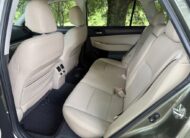 2015 Subaru Outback 2.5i Limited      <a href='http://www.carfax.com/VehicleHistory/p/Report.cfx?partner=DVW_1&vin=4S4BSBNC9F3286306'><img src='http://www.carfaxonline.com/assets/subscriber/carfax_free_button.gif' width='120' height='49' border='0'></a>