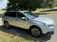 2016 Subaru Outback 2.5i Limited   <a href='http://www.carfax.com/VehicleHistory/p/Report.cfx?partner=DVW_1&vin=4S4BSANC2G3276342'><img src='http://www.carfaxonline.com/assets/subscriber/carfax_free_button.gif' width='120' height='49' border='0'></a>