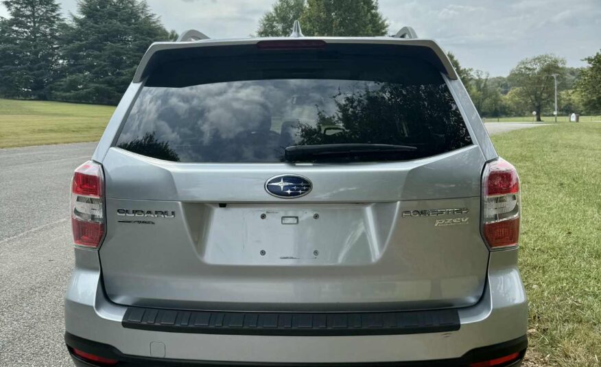 2016 Subaru Forester      <a href='http://www.carfax.com/VehicleHistory/p/Report.cfx?partner=DVW_1&vin=JF2SJAXC6GH426378'><img src='http://www.carfaxonline.com/assets/subscriber/carfax_free_button.gif' width='120' height='49' border='0'></a>
