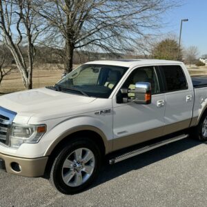 2013 Ford F150 Lariat Supercrew  <a href='http://www.carfax.com/VehicleHistory/p/Report.cfx?partner=DVW_1&vin=1FTFW1CT0DFD76964'><img src='http://www.carfaxonline.com/assets/subscriber/carfax_free_button.gif' width='120' height='49' border='0'></a>