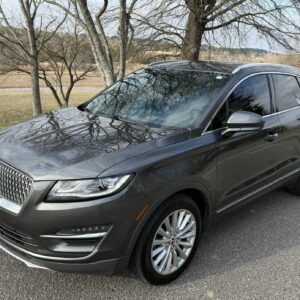 2019 Lincoln MKC Premiere      <a href='http://www.carfax.com/VehicleHistory/p/Report.cfx?partner=DVW_1&vin=5LMCJ1C94KUL18945'><img src='http://www.carfaxonline.com/assets/subscriber/carfax_free_button.gif' width='120' height='49' border='0'></a>