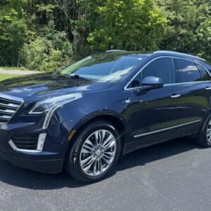 2017 Cadillac XT5 Premium Luxury <a href='http://www.carfax.com/VehicleHistory/p/Report.cfx?partner=DVW_1&vin=1GYKNERSXHZ281981'><img src='http://www.carfaxonline.com/assets/subscriber/carfax_free_button.gif' width='120' height='49' border='0'></a>