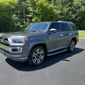 2016 Toyota 4Runner SR5 Limited <a href='http://www.carfax.com/VehicleHistory/p/Report.cfx?partner=DVW_1&vin=JTEBU5JRXG5292028'><img src='http://www.carfaxonline.com/assets/subscriber/carfax_free_button.gif' width='120' height='49' border='0'></a>