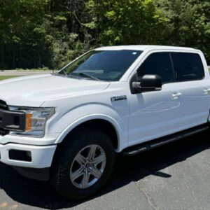 2019 Ford F150 Supercrew <a href='http://www.carfax.com/VehicleHistory/p/Report.cfx?partner=DVW_1&vin=1FTEW1E46KKC29960'><img src='http://www.carfaxonline.com/assets/subscriber/carfax_free_button.gif' width='120' height='49' border='0'></a>