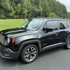 2017 Jeep Renegade Latitude <a href='http://www.carfax.com/VehicleHistory/p/Report.cfx?partner=DVW_1&vin=ZACCJABB4HPF10792'><img src='http://www.carfaxonline.com/assets/subscriber/carfax_free_button.gif' width='120' height='49' border='0'></a>